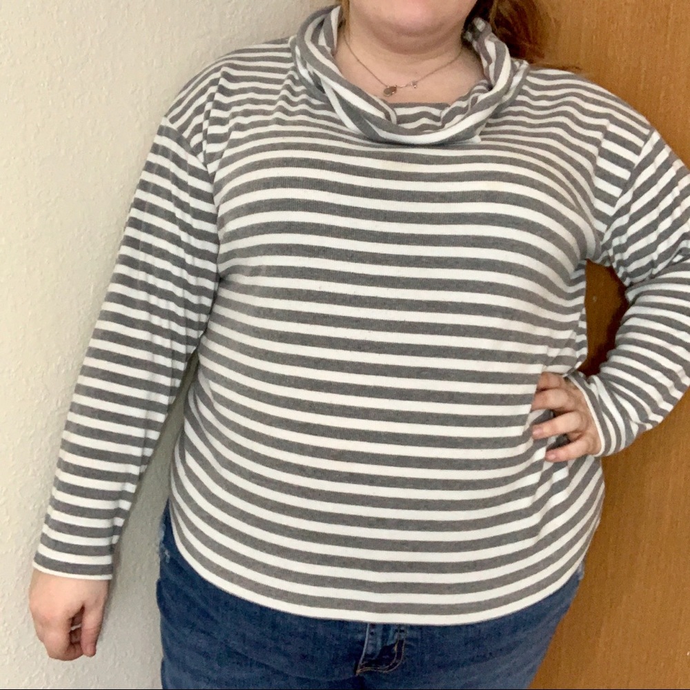 Liz Claiborne Striped Cowl Neck Sweater Size 1X